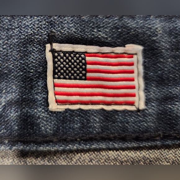 True Religion Straight T Made in USA - Picture 9 of 9